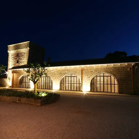 Masseria Fano Relais & Wine 3* سالفي